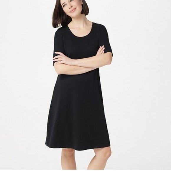 Isaac Mizrahi Dresses & Skirts - Isaac Mizrahi Petite Pima Cotton ElbowSleeve Dress